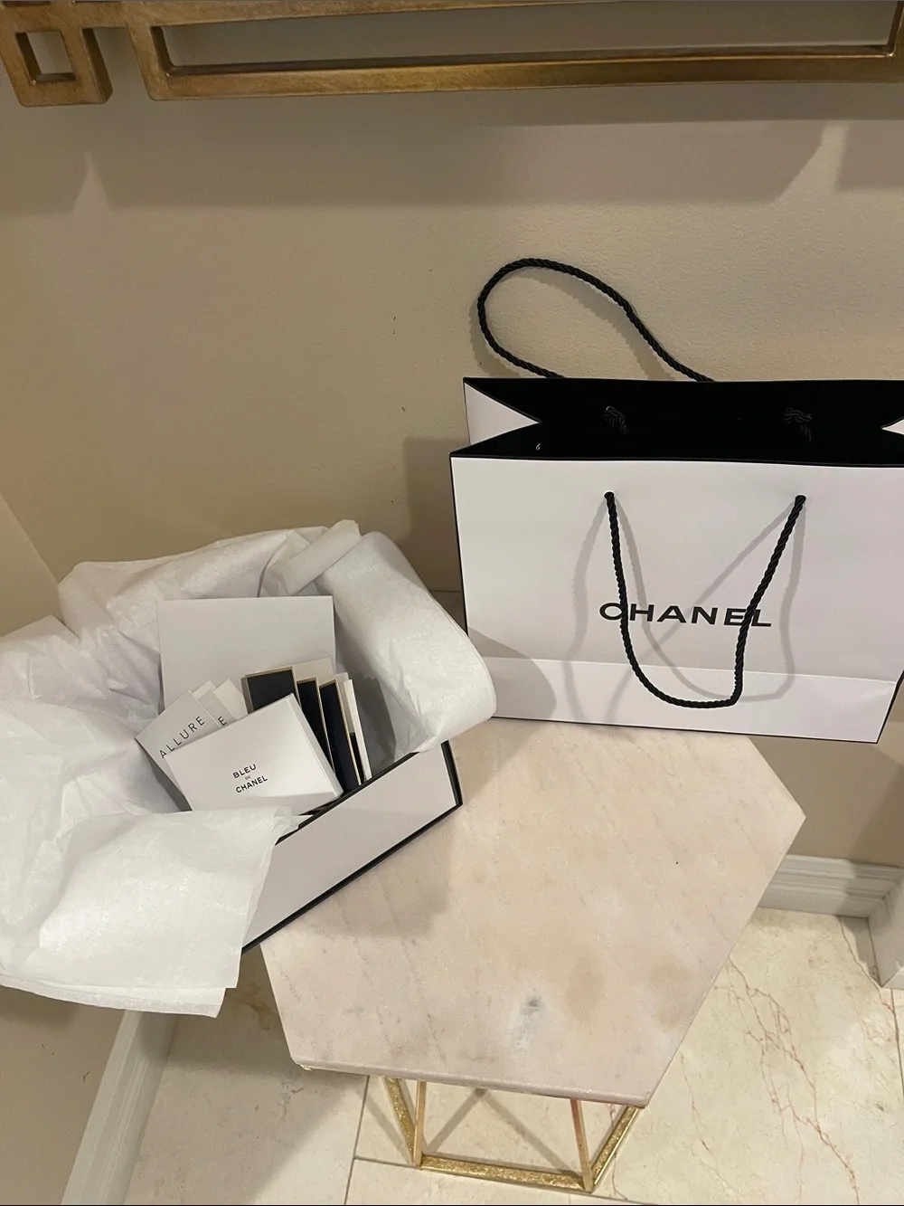 CHANEL Men’s Black Wallet & White Gift Presentation Set with Navy Accents